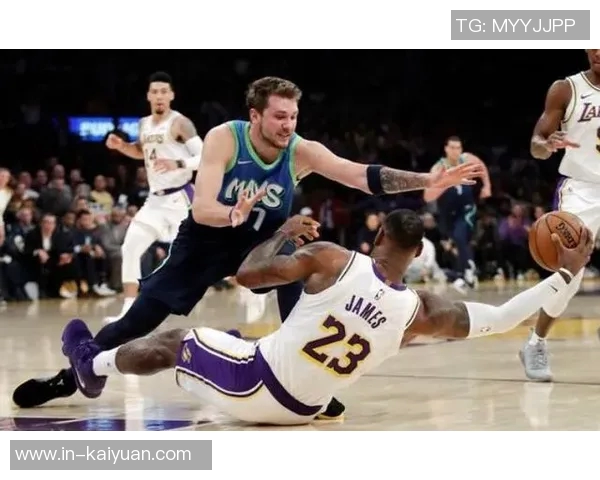 湖人医疗团队为东契奇量身定制护具旨在有效保护其腿部健康